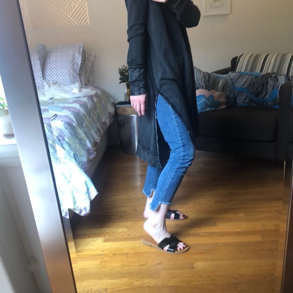 NWOT ✨FREE PEOPLE ✨ slouchy, soft  gray hoodie 🤍 - Picture 5 of 8